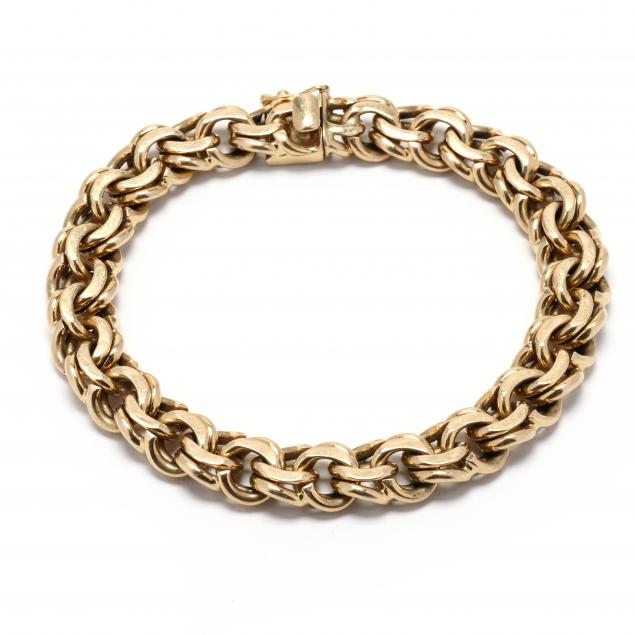gold-curb-link-bracelet