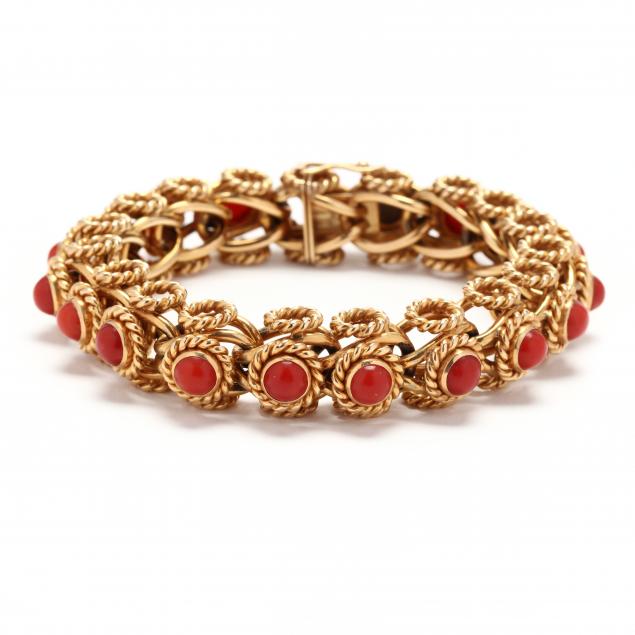 vintage-gold-and-coral-bracelet-italy