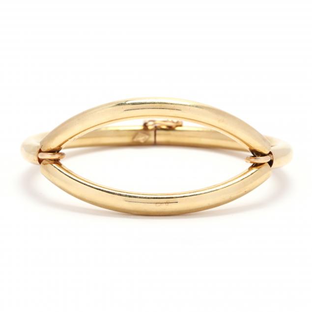 gold-segmented-bracelet