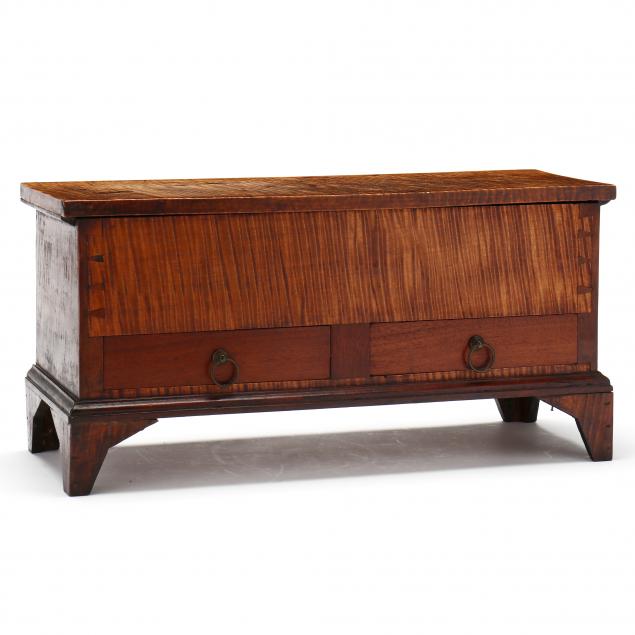 southern-tiger-maple-miniature-blanket-chest