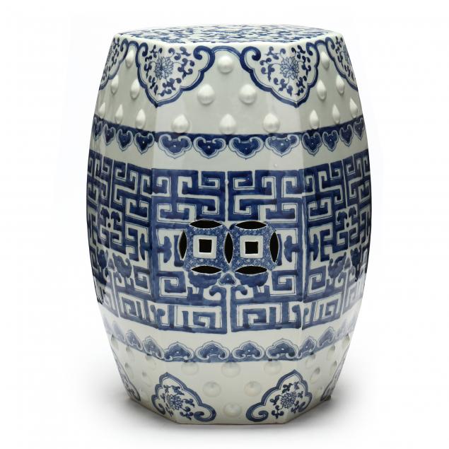 a-chinese-style-blue-and-white-porcelain-garden-stool