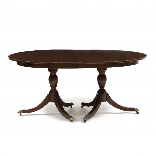 henkel-harris-double-pedestal-inlaid-mahogany-dining-table