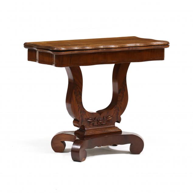american-classical-walnut-and-mahogany-game-table