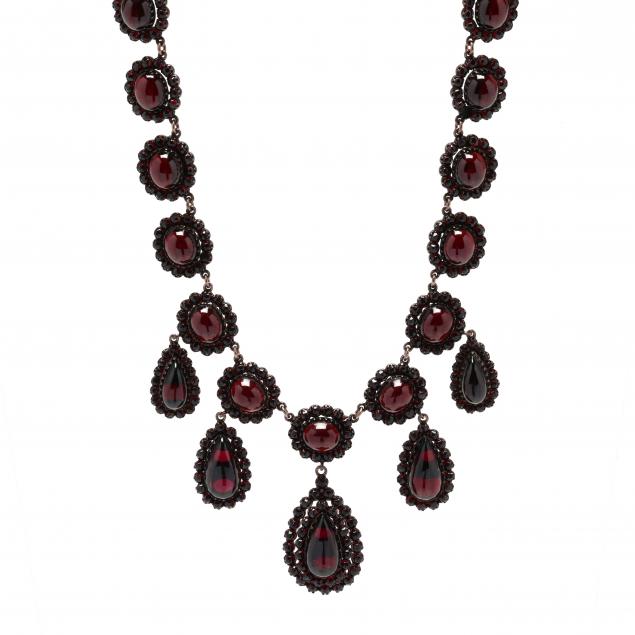 vintage-garnet-necklace