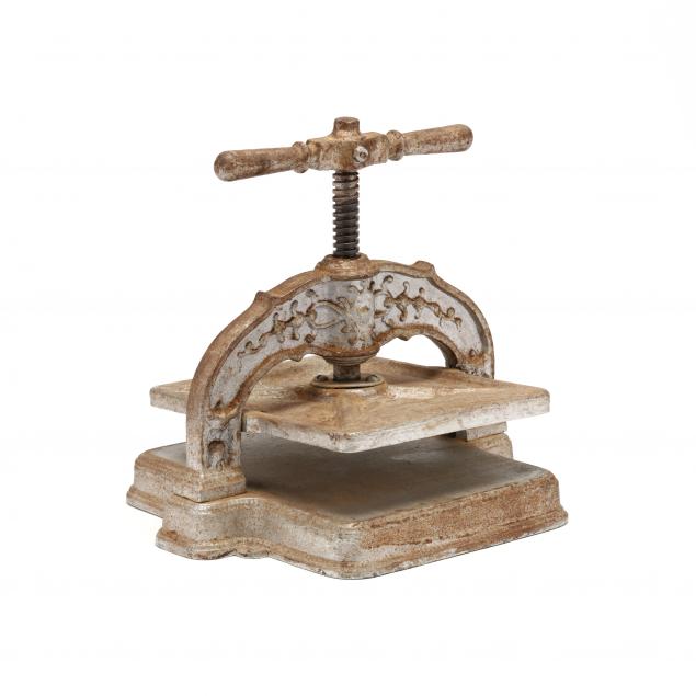 antique-cast-iron-copying-or-nipping-press