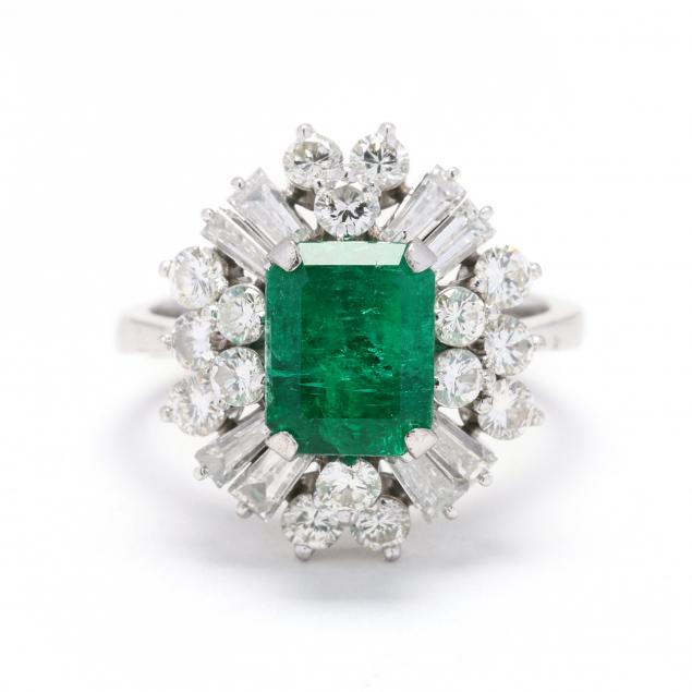 white-gold-emerald-and-diamond-ring