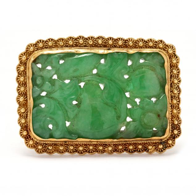 high-karat-gold-and-jadeite-jade-brooch