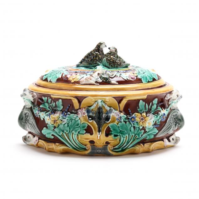 three-piece-wedgwood-majolica-game-pie-dish