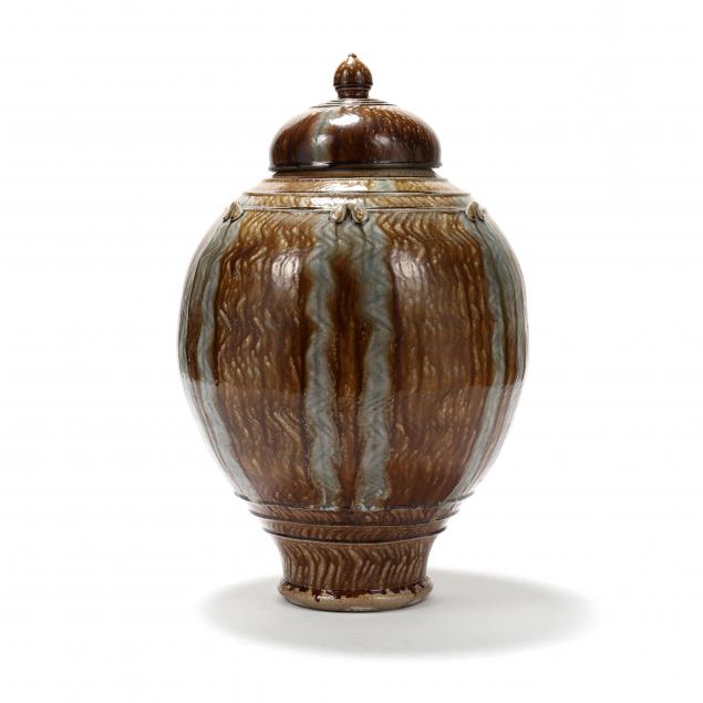 daniel-johnson-seagrove-nc-covered-floor-urn