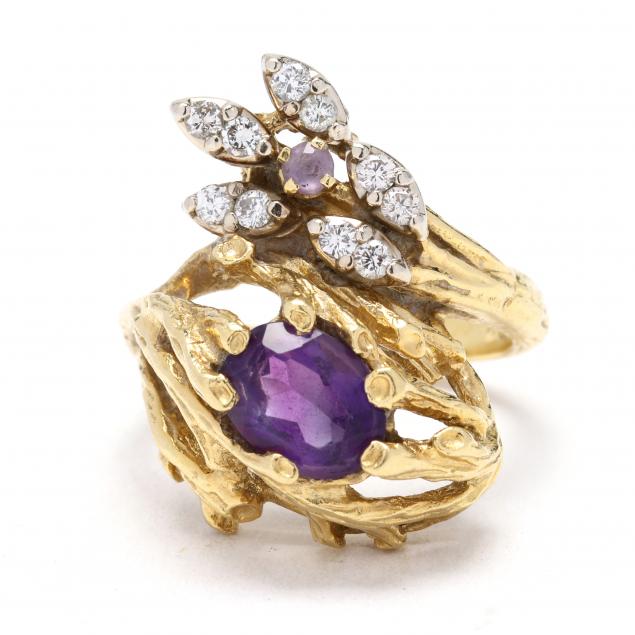 gold-amethyst-and-diamond-ring