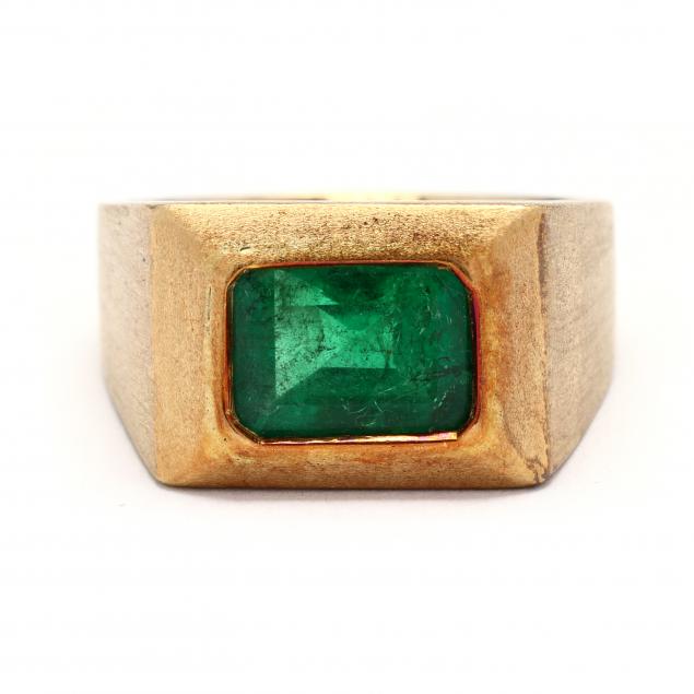 gent-s-gold-and-emerald-ring