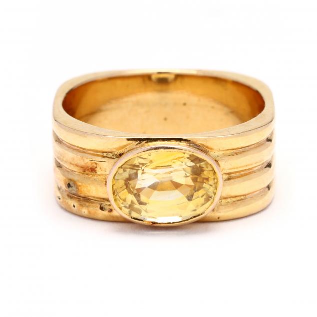 gold-and-yellow-sapphire-ring