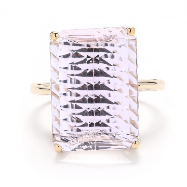 gold-and-kunzite-ring