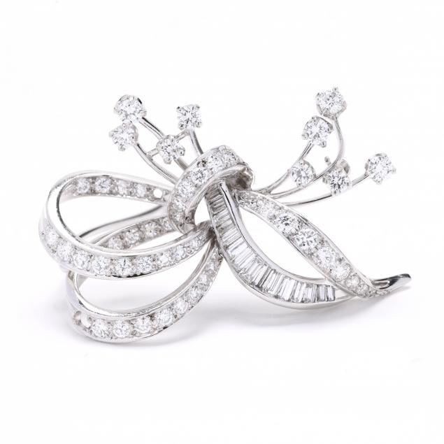 platinum-and-diamond-ribbon-motif-brooch