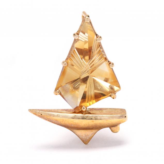 gold-and-carved-citrine-sailboat-pendant