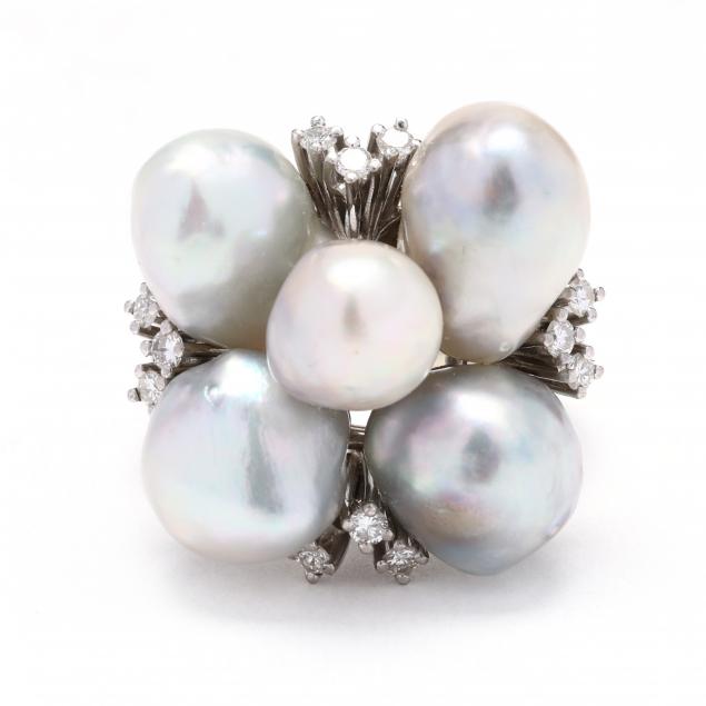 white-gold-pearl-and-diamond-ring