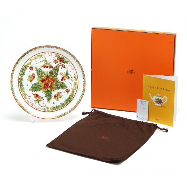 hermes-i-le-jardin-de-pythagore-i-tart-dish