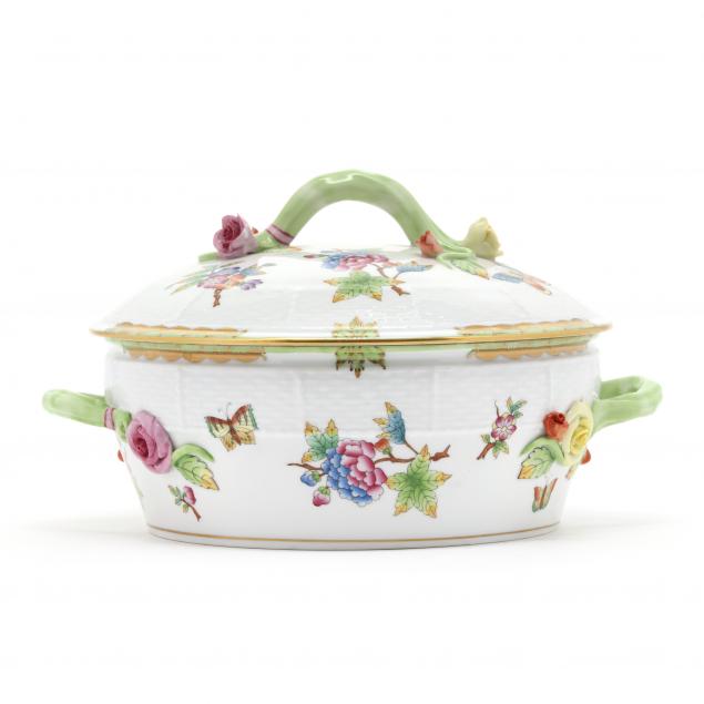 herend-porcelain-i-queen-victoria-i-covered-entree-dish