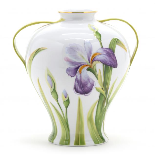 herend-porcelain-iris-vase