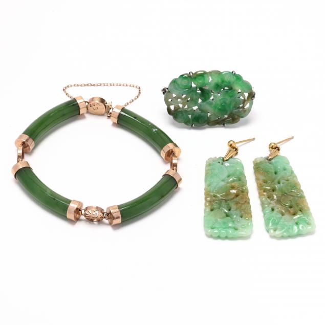 three-carved-jade-jewelry-items