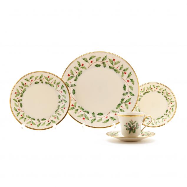 a-set-lenox-i-holiday-i-tableware