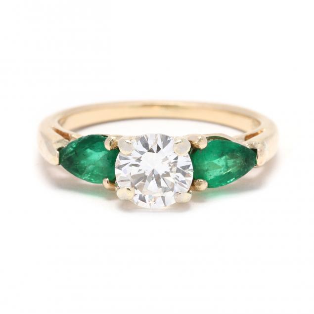 gold-diamond-and-emerald-ring