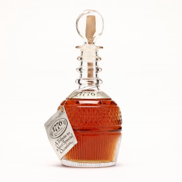 1776-whiskey-by-seagram-with-tiffany-decanter