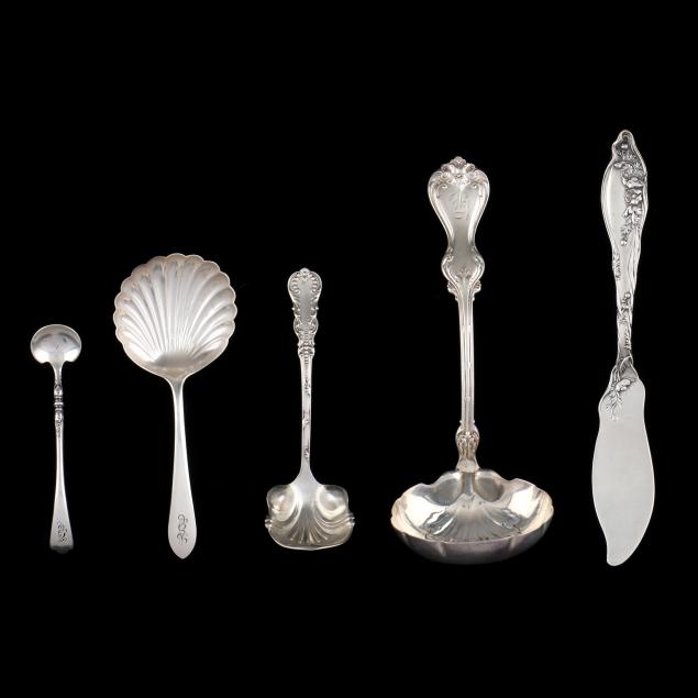 five-assorted-american-sterling-silver-flatware-servers