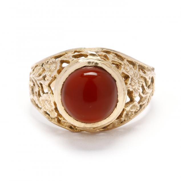 gold-and-carnelian-ring