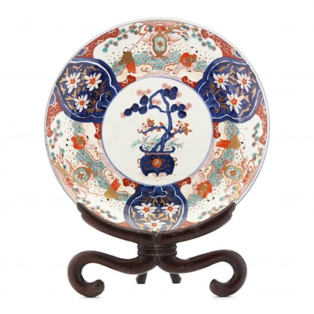 a-large-japanese-porcelain-imari-charger