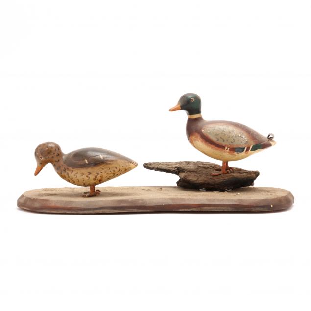 pair-of-folksy-mallard-miniatures-mounted-on-base