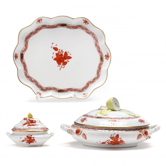 three-herend-i-chinese-bouquet-rust-i-serving-pieces
