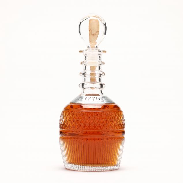 1776-whiskey-by-seagram-with-tiffany-decanter