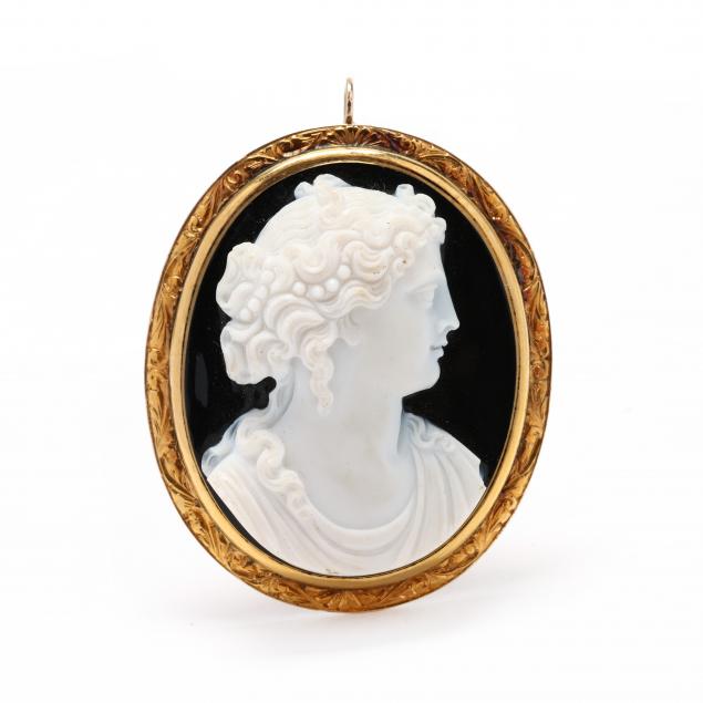 antique-gold-and-carved-onyx-cameo-brooch-pendant