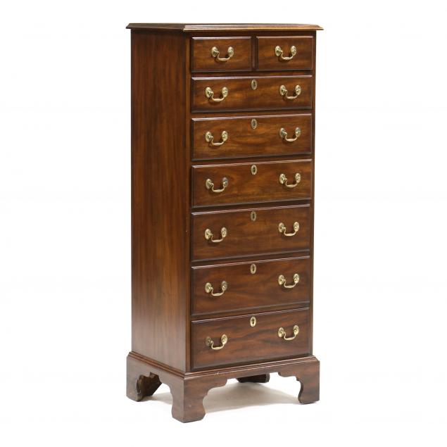 henkel-harris-chippendale-style-mahogany-lingerie-chest