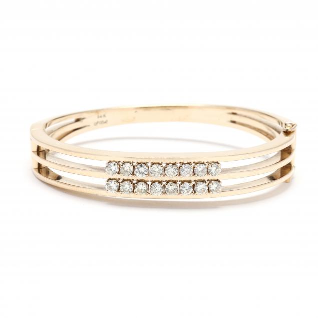 gold-and-diamond-bangle-bracelet