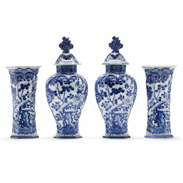 four-piece-dutch-delft-blue-and-white-garniture-set