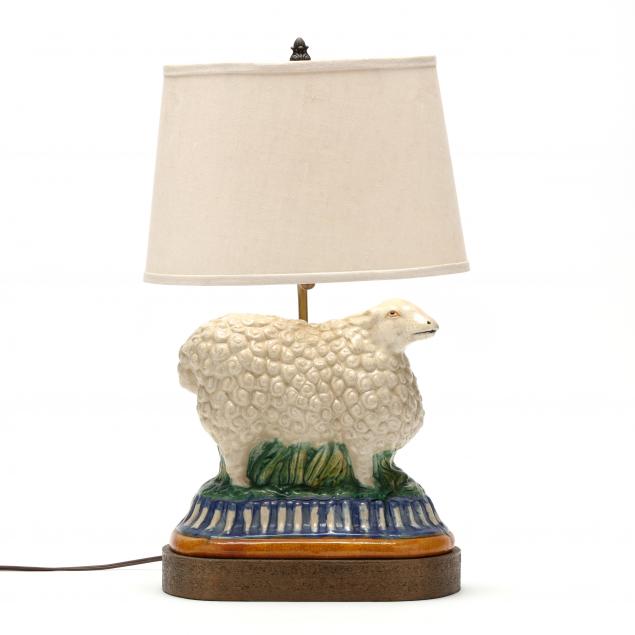 large-majolica-sheep-presented-as-a-table-lamp