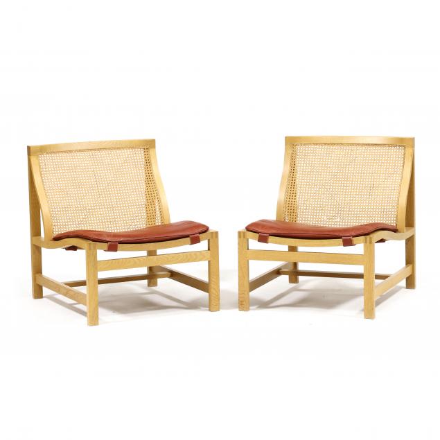 rud-thygesen-and-johnny-sorensen-pair-of-i-kongserien-i-or-king-series-lounge-chairs