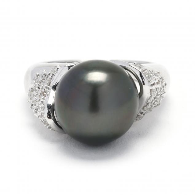 white-gold-tahitian-pearl-and-diamond-ring