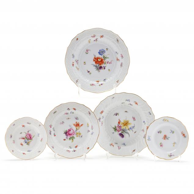 meissen-porcelain-partial-dinnerware-service-28-pieces
