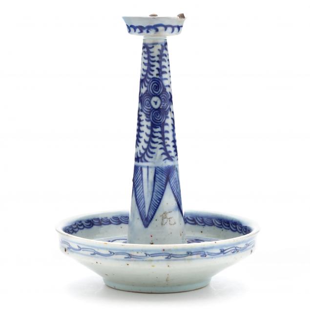 a-large-chinese-blue-and-white-peony-candle-holder