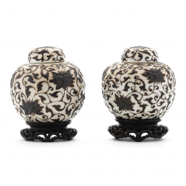 a-pair-of-chinese-jars-with-covers