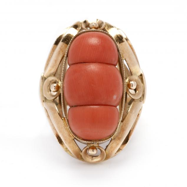 vintage-gold-and-coral-ring