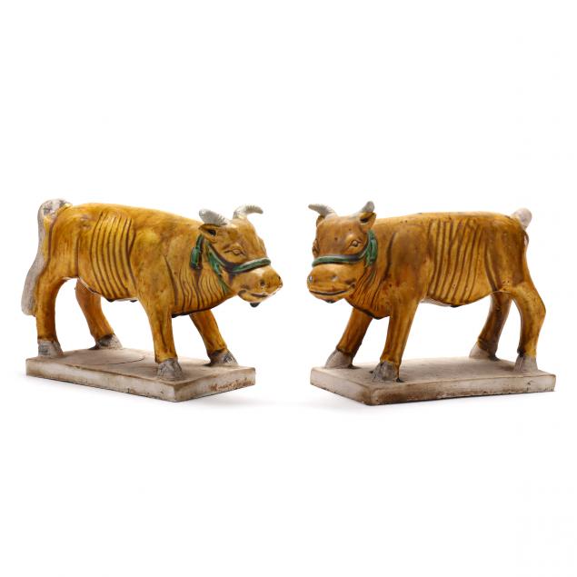 a-pair-of-chinese-i-sancai-i-glazed-bulls