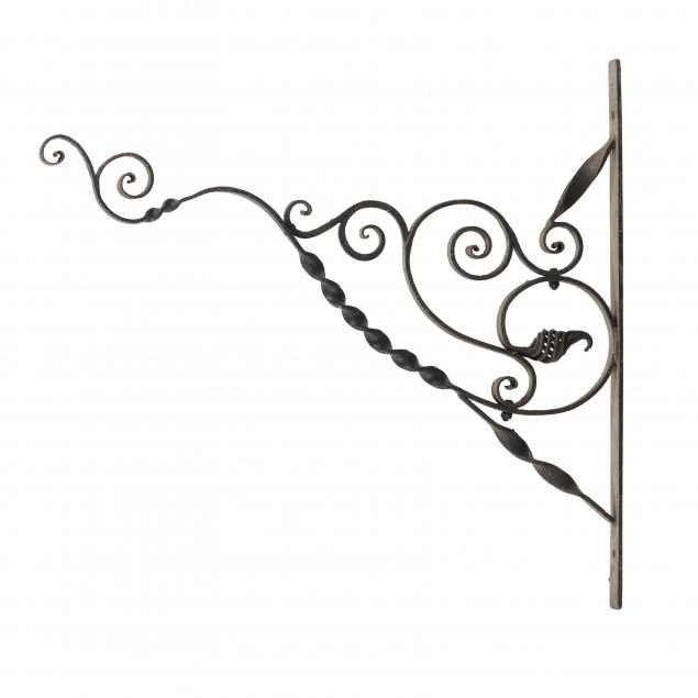 vintage-wrought-iron-trade-sign-bracket