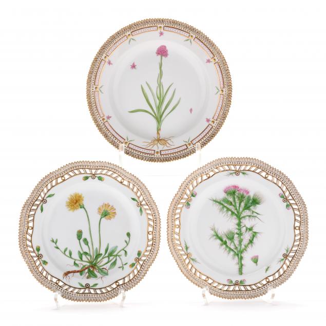 three-royal-copenhagen-i-flora-danica-i-plates