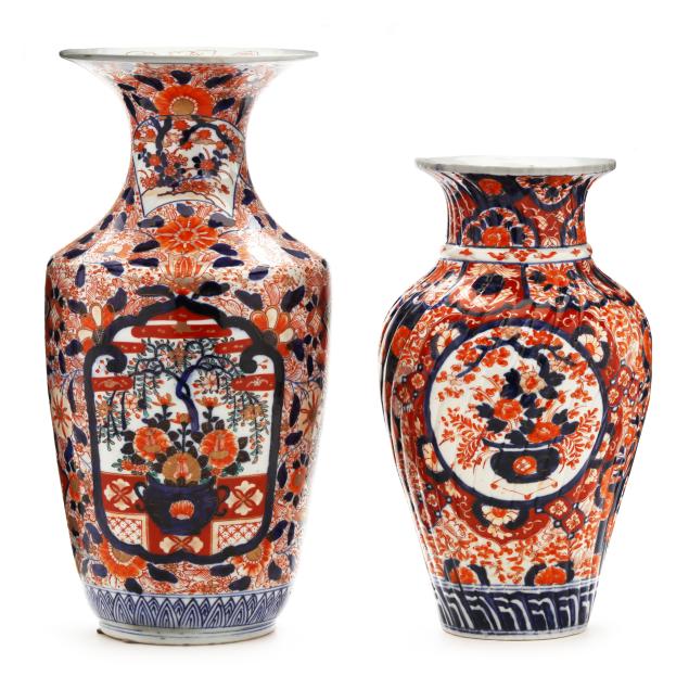 two-japanese-porcelain-imari-vases