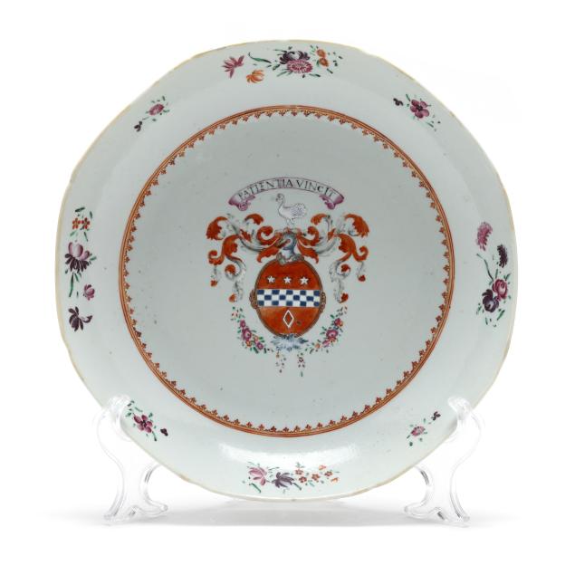 a-chinese-famille-rose-export-armorial-dish-coat-of-arms-of-lindsay