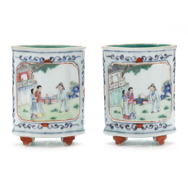 a-pair-of-chinese-quatrefoil-shaped-porcelain-brush-holders